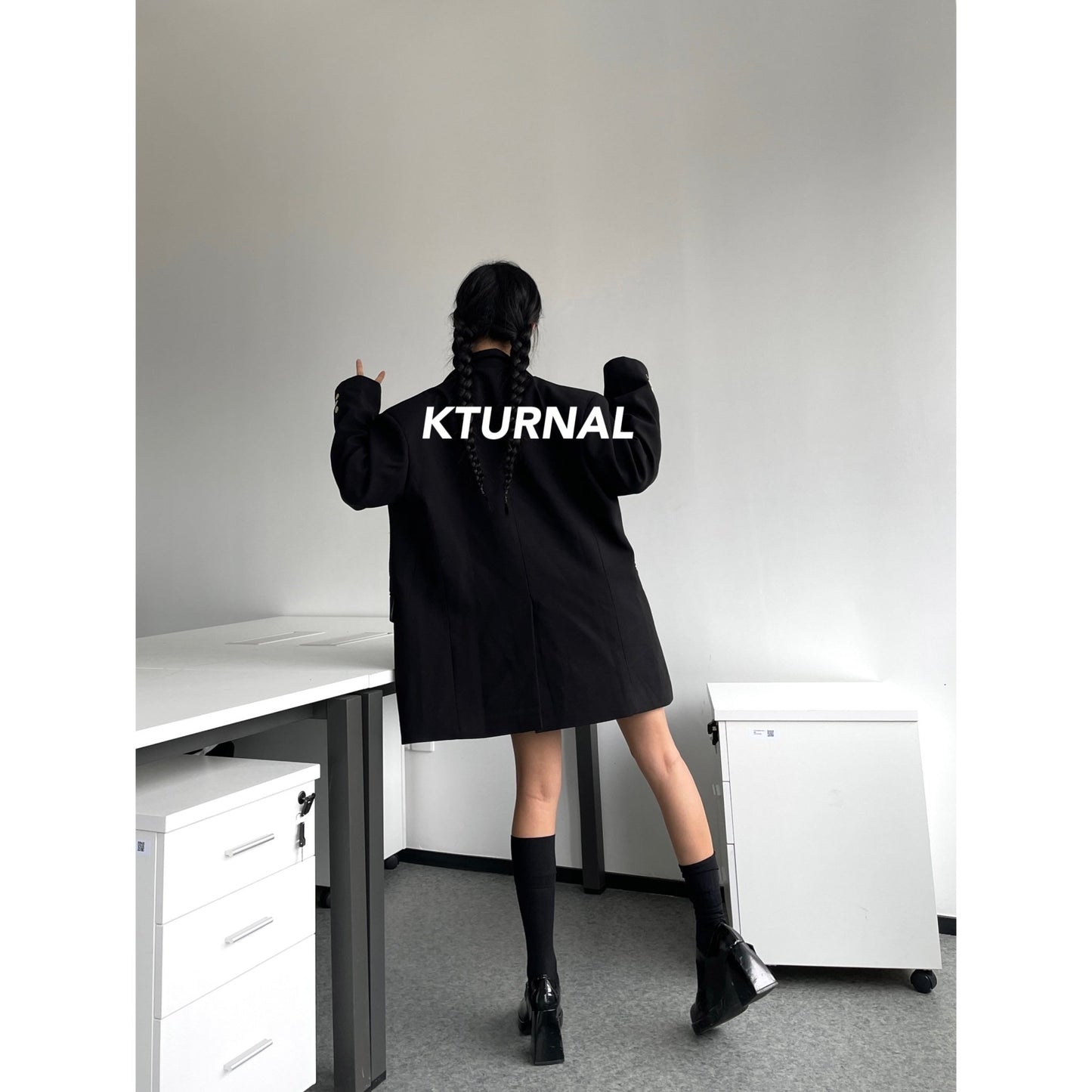 23FW "Urban Chic" Oversized Blazer Jacket in Sophisticated Black - Kturnal