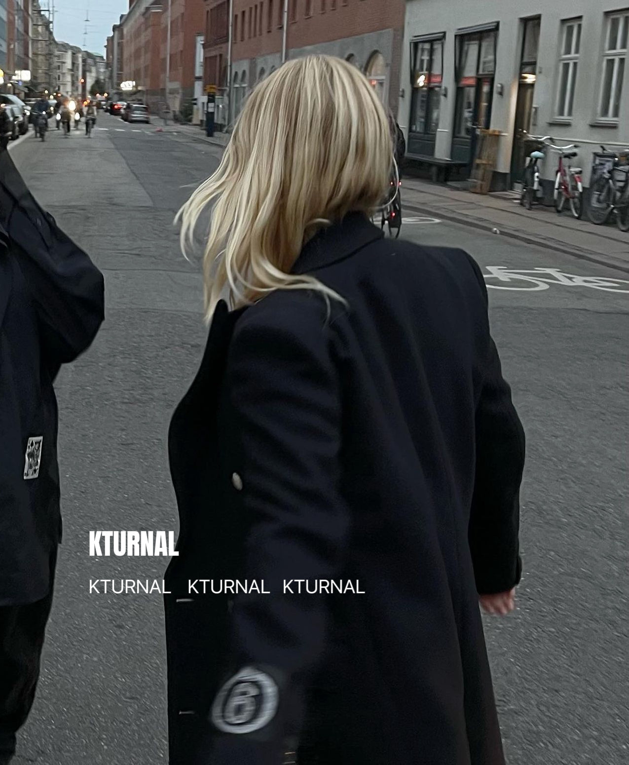 FW23 "Leading Lady" Double-Breasted Loose-Fit Blazer Coat - Kturnal